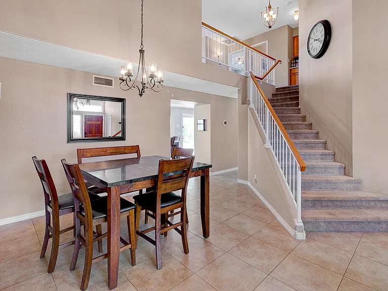 7801 W Crocus Dr — Photo 10