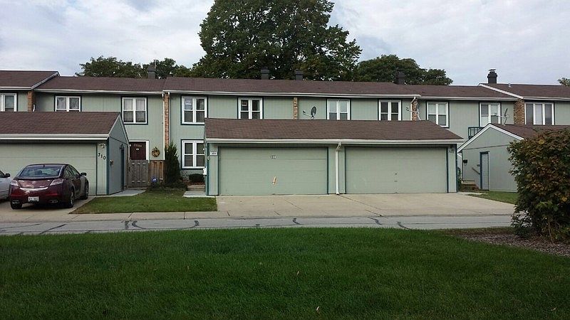 1st image of 308 Colony Green Dr