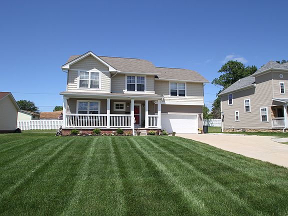 23955 Rockside Rd, Bedford Heights, OH 44146