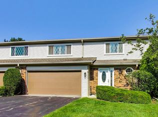 1204 Garfield Ave, Libertyville, IL 60048
