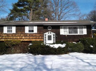1 Old Brick Rd, New City, NY 10956
