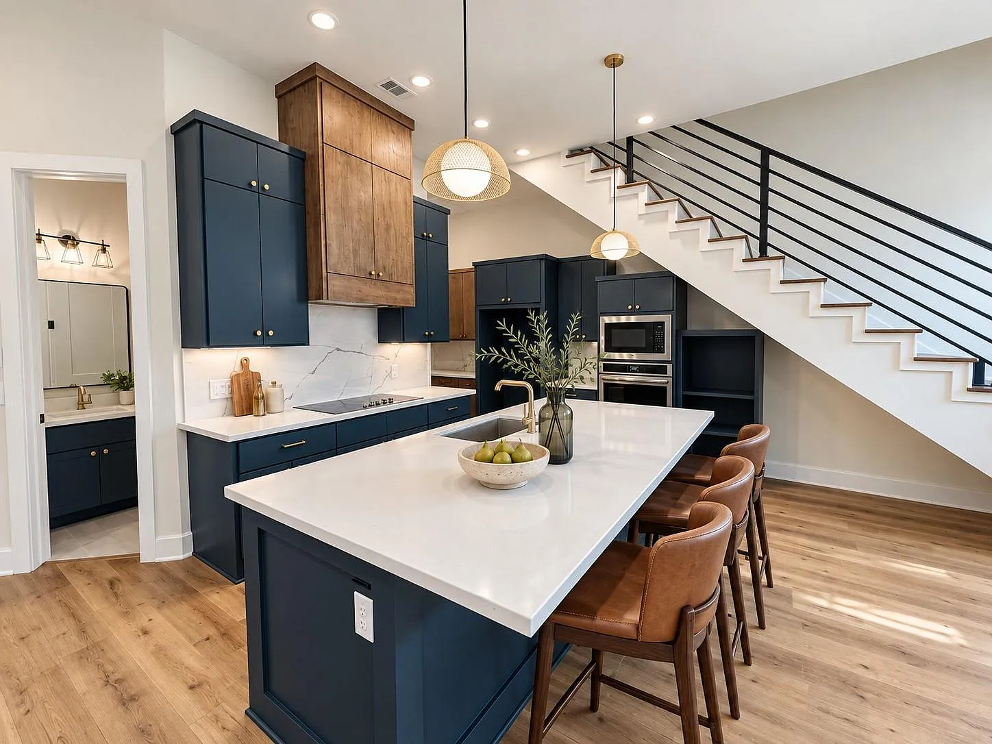 4 bed, 3.5 bath, 3520 sqft, $4,500 — Photo 3