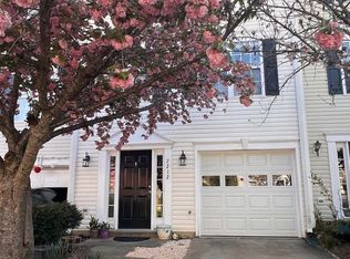 7212 Finch Ln, Fredericksburg, VA