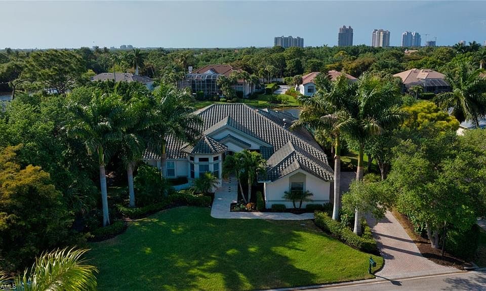 1st image of 27330 Oak Knoll Dr