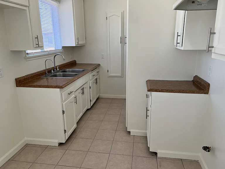 9859 3/4 Arkansas St — Photo 4