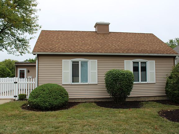 3rd image of 107 Garden Dr