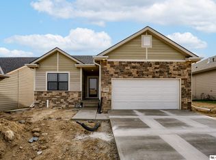 13055 S 44th Ave, Bellevue, NE 68123