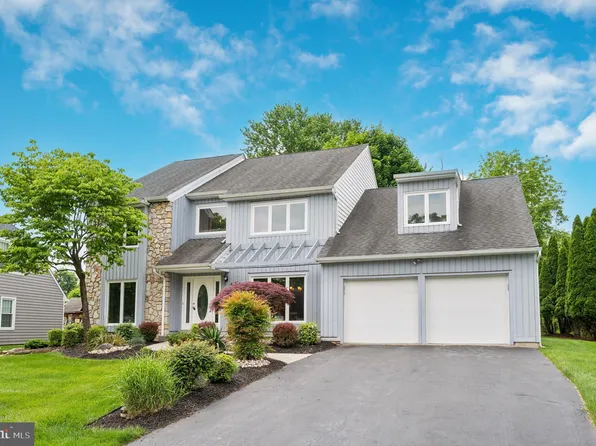 474 S Apple Tree Ln, Lafayette Hill, PA 19444