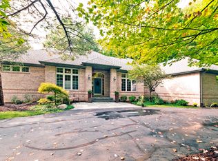 4455 Oak Pointe Ct, Okemos, MI