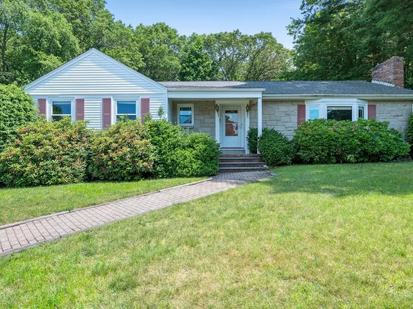 75 Partridge Ln, Belmont, MA 02478