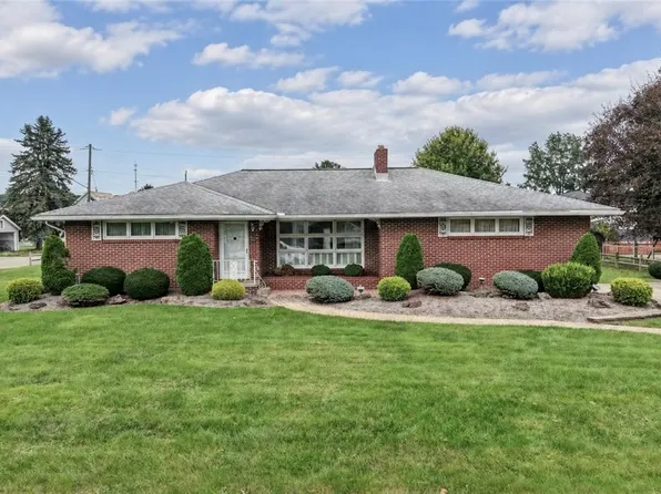617 Oak St SW, Strasburg, OH 44680