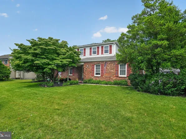 3025 Green Ridge Dr, East Norriton, PA 19403