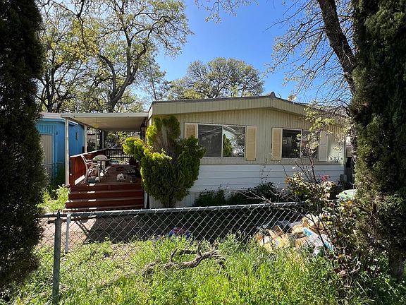 3rd image of 5714 Huron Avenue