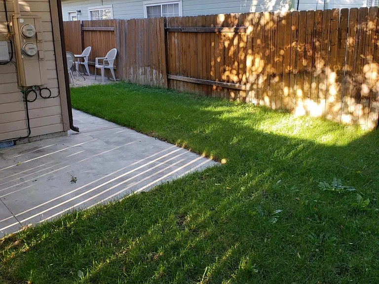 3007 W Madison Ave — Photo 2