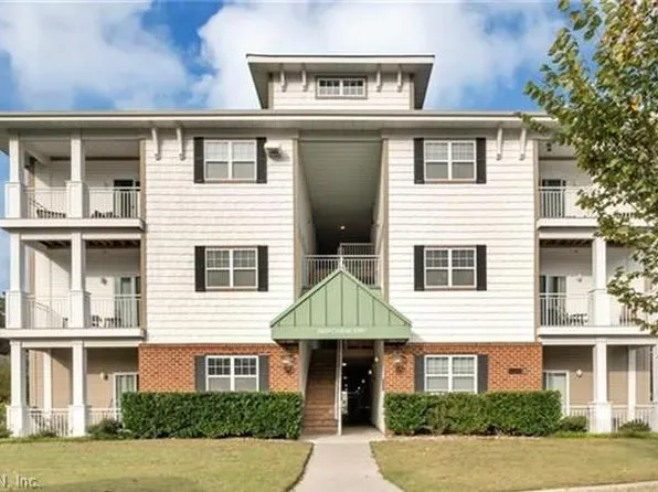 2424 Chancery Ln APT 104, Chesapeake, VA 23321