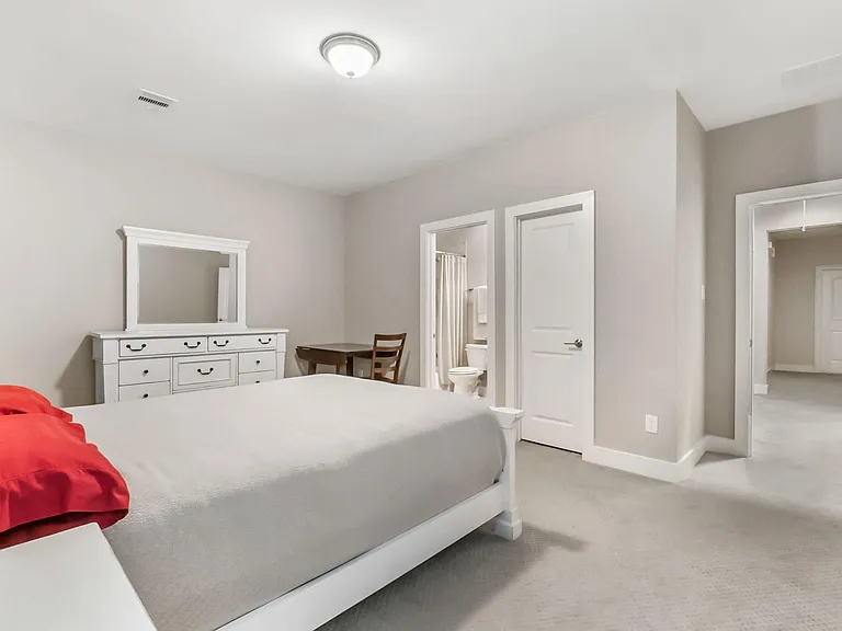 139 Gildwood Pl — Photo 16