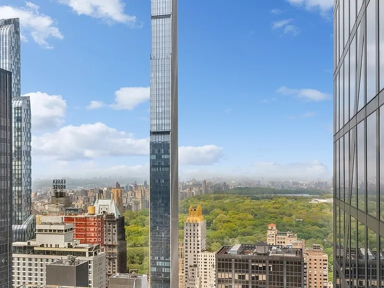 53 W 53rd St #52B — Photo 3