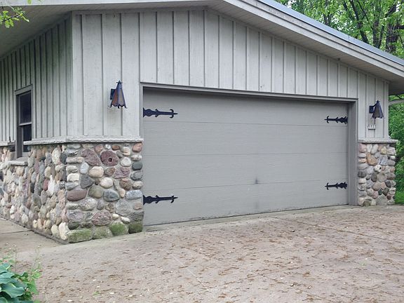 attached garage