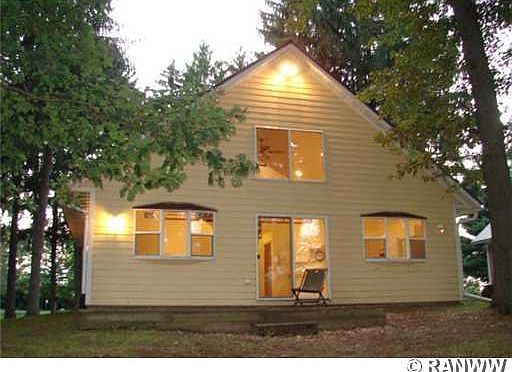 2nd image of 768-772 Magnor Lake Lane