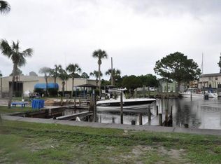 812 Linda Ln, Panama City Beach, FL 32407