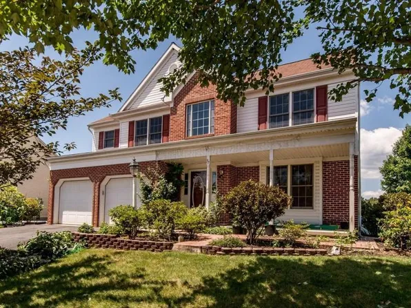 57 Misty Ln, Ephrata, PA 17522