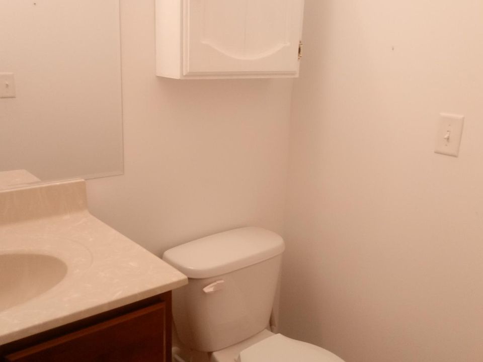 1st image of 646 Lacy Oak Dr