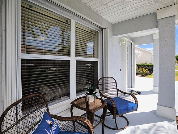 4th image of 1054 NW Tuscany Drive