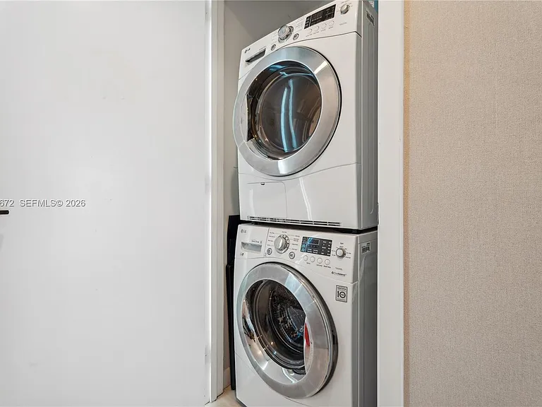 6799 Collins Ave #1602 — Photo 28