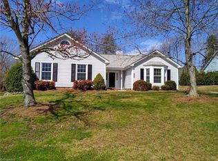 6730 River Hills Dr, Greensboro, NC 27410