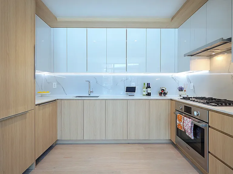 40-22 61st St #4M — Photo 5