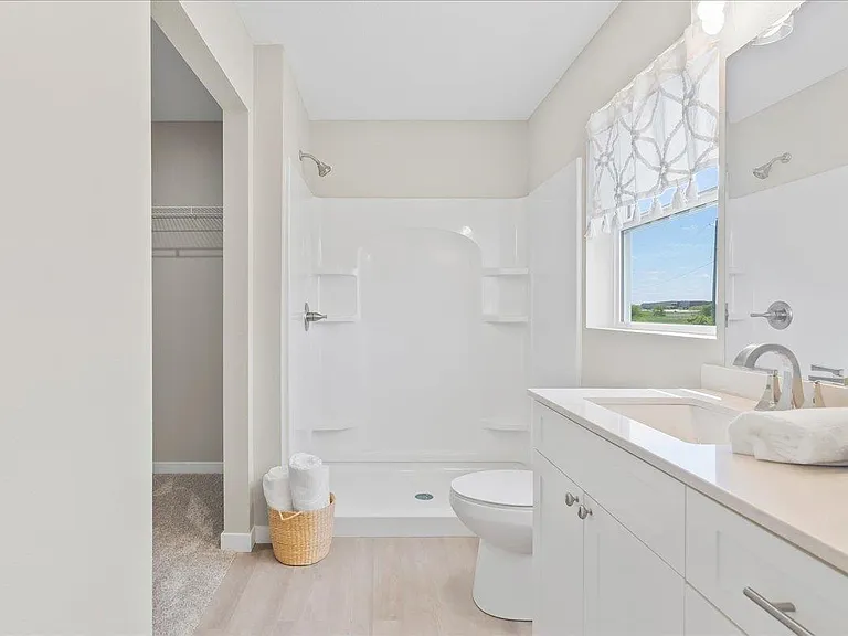 4314 Spruce Creek Dr — Photo 10
