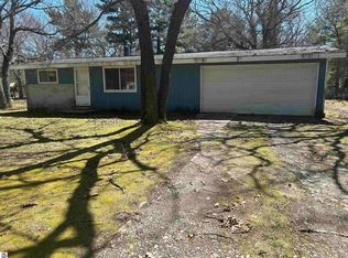 4764 Interlake Dr, Oscoda, MI 48750
