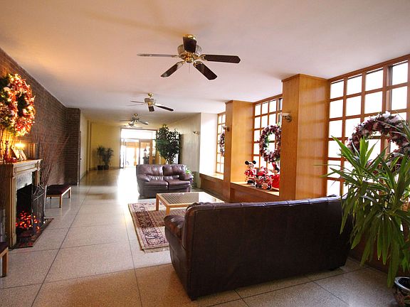 5th image of 350 E 30th St APT 2S