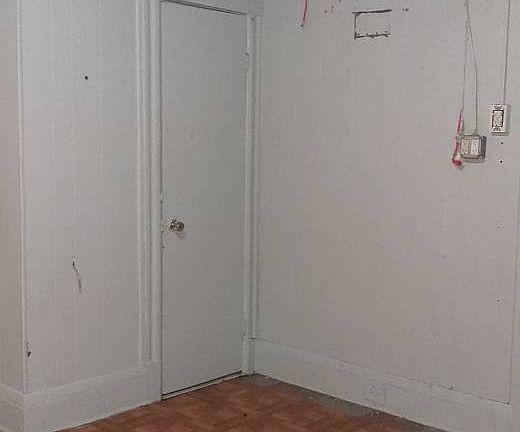 4th image of 108-23 52nd Ave
