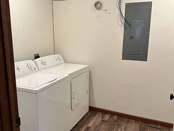 5th image of 310 Harvest St #310
