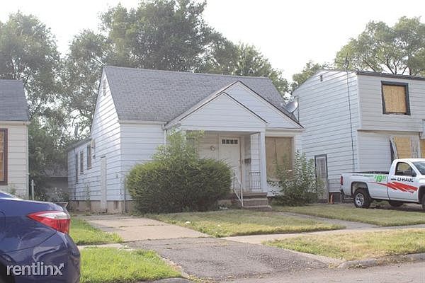 8275 Westwood