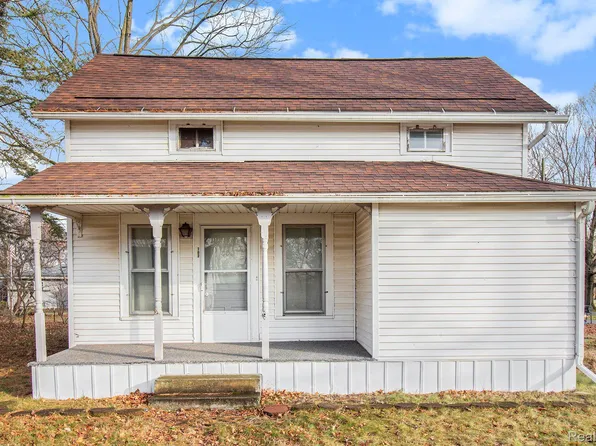 107 S Williams St, Stockbridge, MI 49285