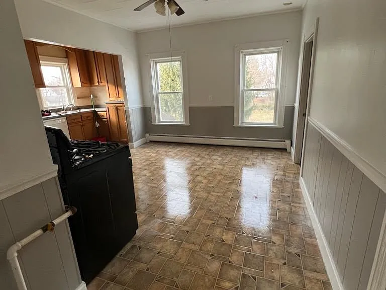 409 Cohannet St #2 — Photo 6