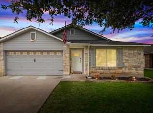 124 Phillips St, Hutto, TX 78634