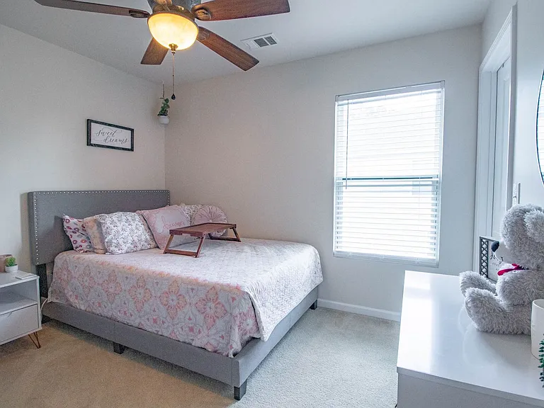 134 Hamilton Grove Dr — Photo 22