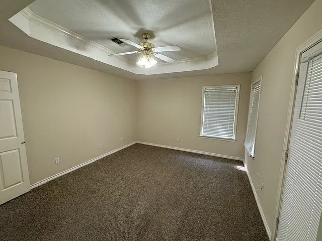 2610 Wingate Ct — Photo 6