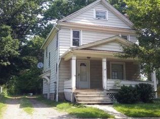 341 E Riddle Ave, Ravenna, OH 44266