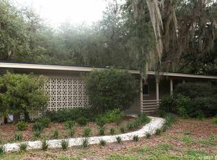 3929 SW 6th Pl, Gainesville, FL 32607