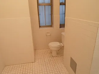 Sold by Manhattan Network Inc.