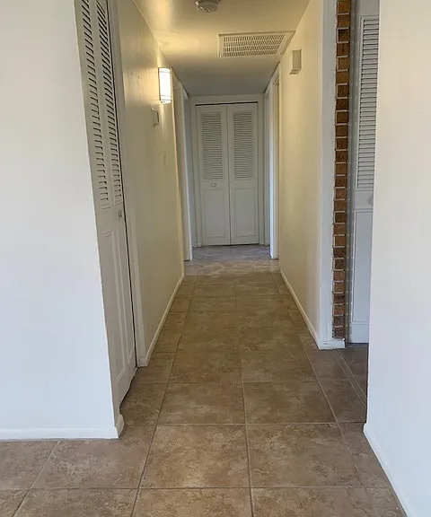 3335 S Pine St — Photo 15