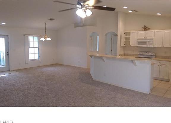 3rd image of 3823 Durden Pkwy W
