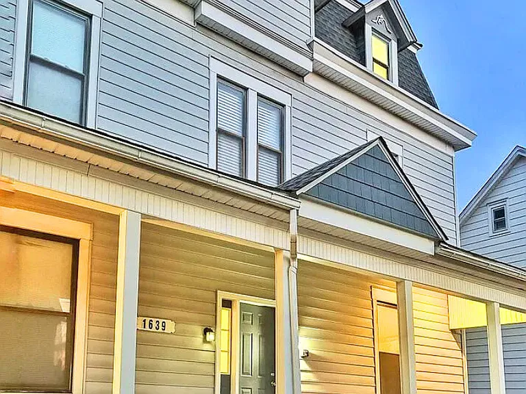 1639 Newport Ave #1B — Photo 10