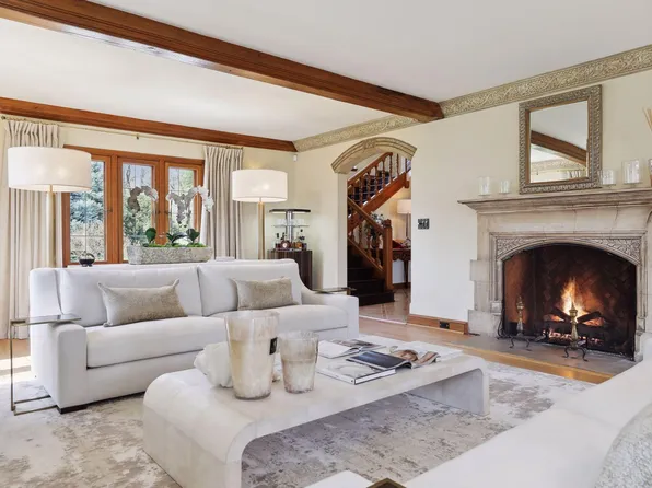 2653 Plymouth Rd, Minnetonka, MN 55305