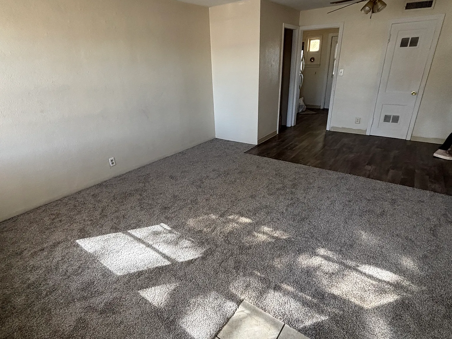 9 Terry Blvd — Photo 2