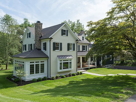 Light-filled Sunroom